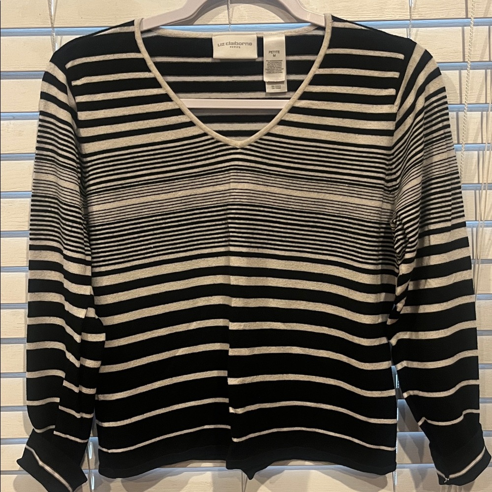 Liz Claiborne V-Neck Sweater in Black and Cream Stripes